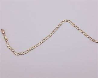 Figaro Styled Solid Yellow Gold Estate Bracelet
