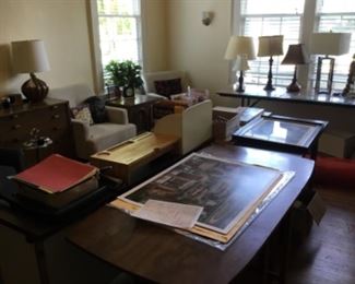 Tables, lamps, office supplies, chairs, side table, so much to see. 