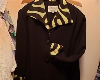 Ladies clothing, large petite sizes