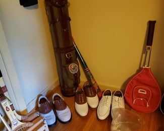 Golf shoes