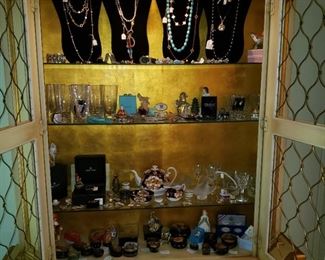 Jewelry, Baccarat, Lalique etc.