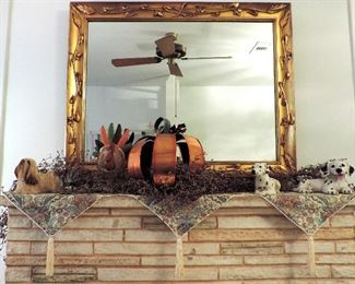LARGE MIRROR AND FALL DECOR
