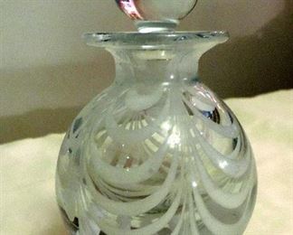 HAND BLOWN PERFUME BOTTLE