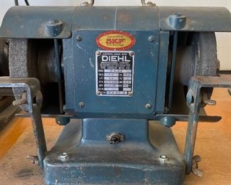 Diehl Grinder
