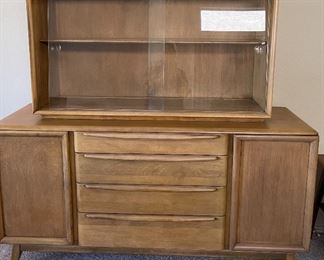 Heywood Wakefield Hutch