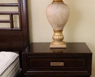 Thomasville King Bedroom Suite: Bed Frame, Oversized Dresser, 2 Nightstand, Table Lamps pair