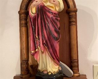 The Sacred Heart of Jesus Vintage Statue and Niche 
