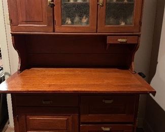 Beautiful Vintage Hoosier
Mint Condition!!!
