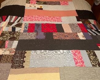 Beautiful Vintage Handmade Patchwork Quilt