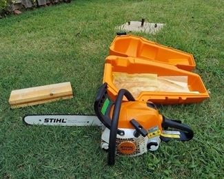 Stihl MS 211 Chainsaw