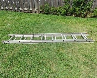 Aluminum Extension Ladder