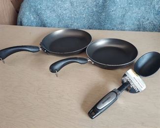 Farberware Skillets and Spoon