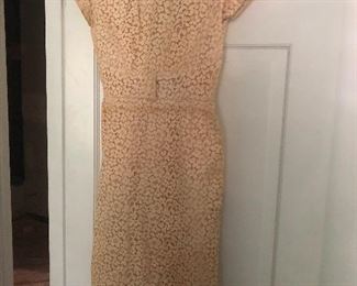 I bow in submission to the amazingness of this dress