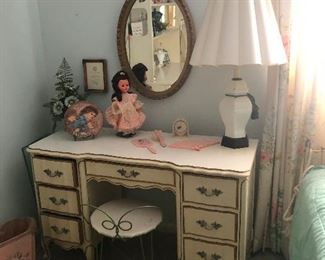 she sat here every night, and some say they can still see her combing her hair