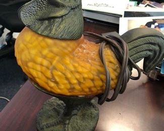 stainglass chicken mini lamp