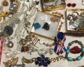 Vintage jewelry 