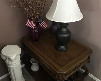 Side table, lamp, pedestal