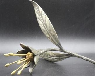 Vintage Saguda Patent Metal Flower