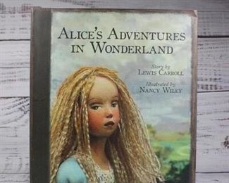 Alices Adventures in Wonderland Illustrated by Nancy Willey