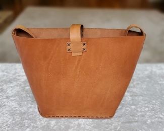 Biscuit Leather Company Bag #403