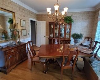 Dining Table 8 Chairs, China Cabinet ,Buffet/Bar