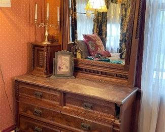 Antique Victorian Chest of Drawers with Mirror (Photo 1 of 4)