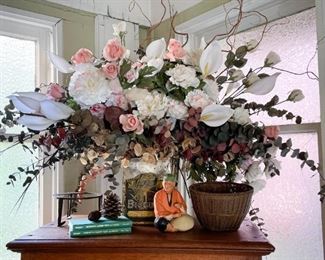 Floral Arrangements, Home Decor
