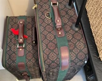 Two piece paisley luggage set