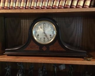 Seth Thomas mantle clock w key