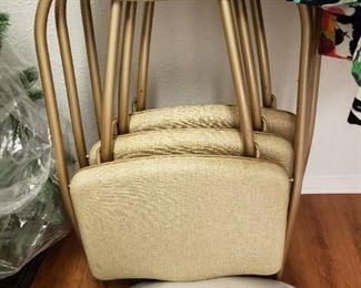 Set of 3 cream color
Vintage folding chairs
