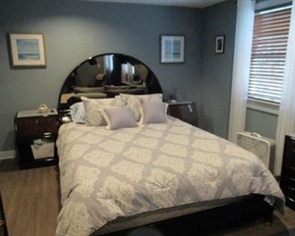 Henredon Scene Three Art Deco Bedroom 