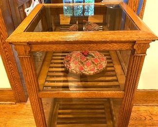 Unusual Oak Pie Safe