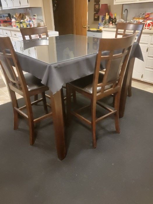 CUSTOMIZED ESTATE SALES/PART 1 0F 2 SALES starts on 10/21/2021