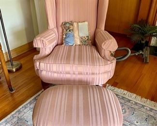 beautiful chay and ottoman