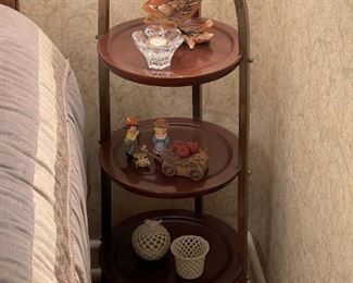 Vintage Tiered Shelf Brass Lamp