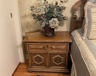 Vintage Thomasville Bedroom Set