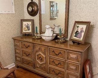 Vintage Thomasville Bedroom Set