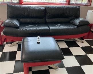 THIS LEATHER FURNITURE IS IN AS IS CONDITION AND PRICED ACCORDINGLY