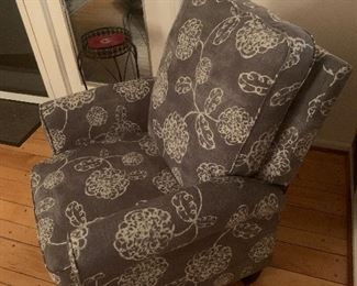 Family Room 
Recliner chair 