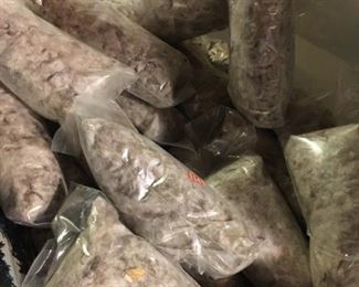 down stuffing packets for quilt-making