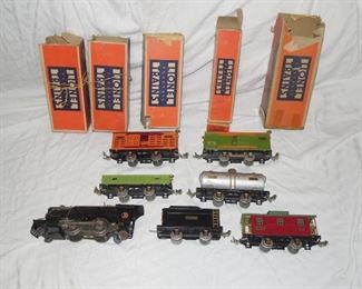 $400 obo -Lionel prewar o gauge 259E type I with matching  non whistle tender with 804, 805, 806, 807, 902 cars. Engine runs well, e unit cycles correctly. All pieces in exceptional unrestored condition. Boxes protected them well, however boxes are in poor condition.