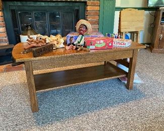 Solid Wood Oak Coffee Table