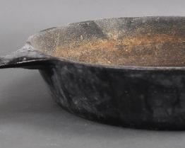 Vintage Wagner Ware Cast Iron Skillets #8