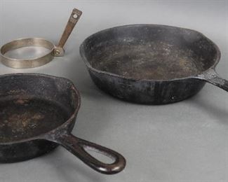 Vintage Wagner Ware Cast Iron Skillets