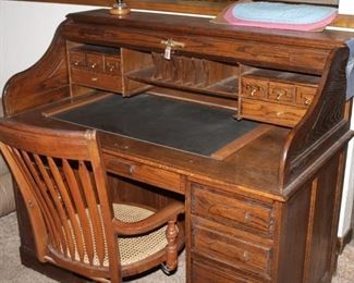 Antique roll top desk