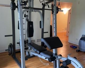Gold Gym Platinum Home Gym. Photo 1 of 3.