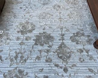 Nicole Miller 9' 2" x 12' 5" rug. Photo 1 of 2.