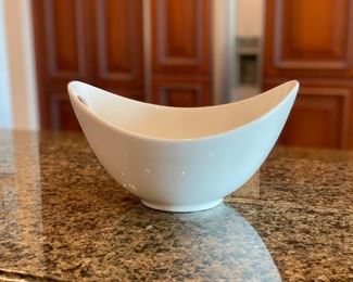 White serving bowl.