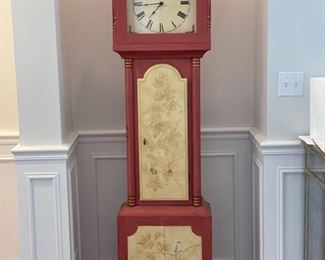 Battery operated hand-painted floor clock with de Gournay-style finish. Photo 1 of 4.