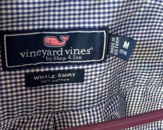 Sample of Vineyard Vines Whale Shirts size M. Photo 1 of 2.